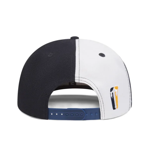 Trapstar Irongate Hat Arch Snapback – Blu marino/Bianco
